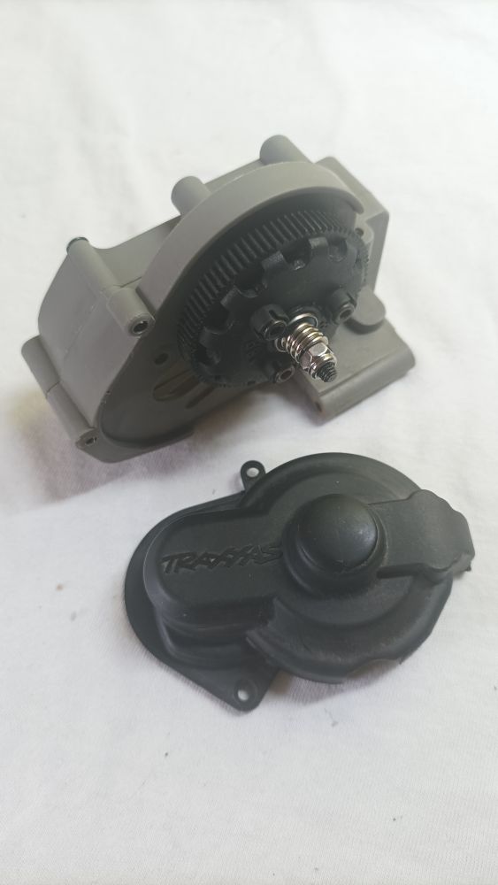 Traxxas převodovka kompletní (pro 1:10 2WD) použitá